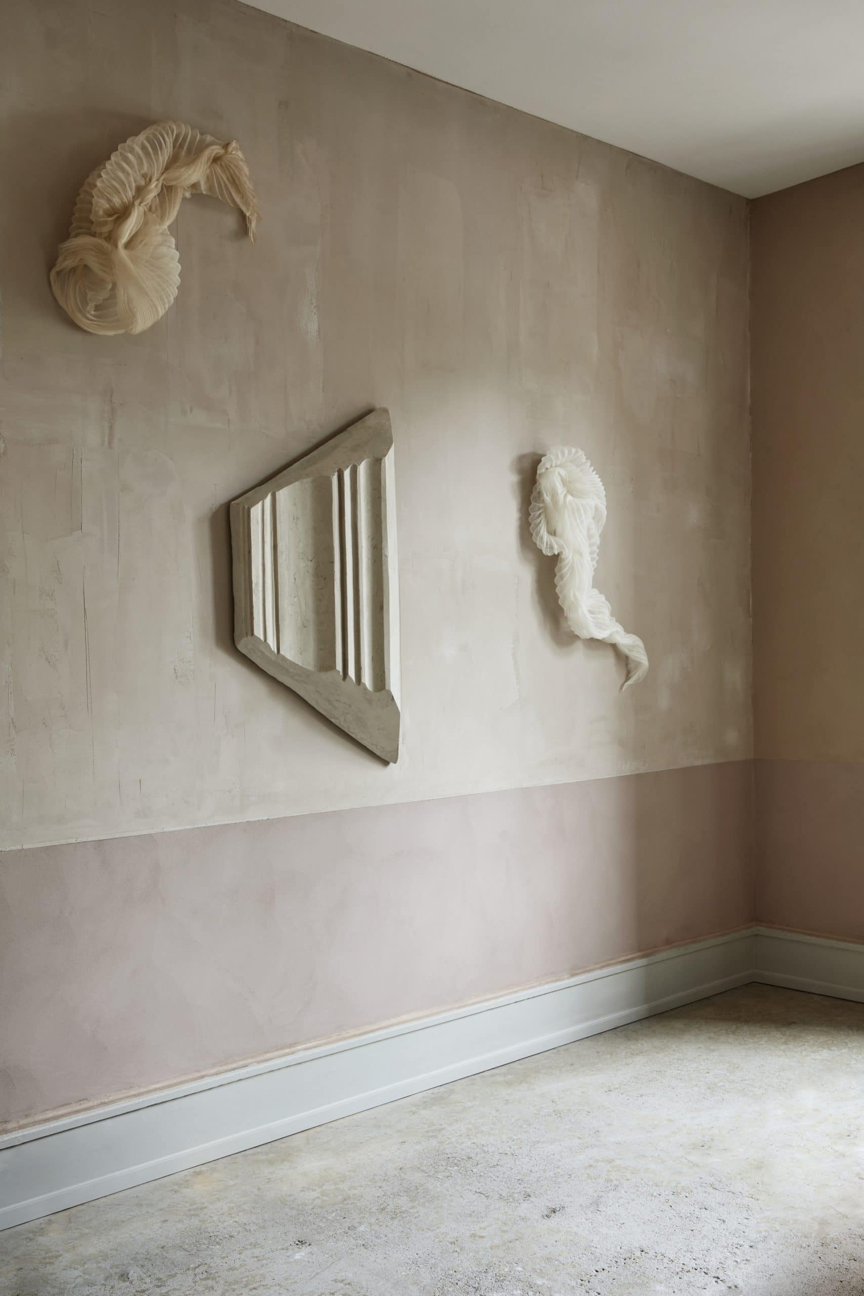 Matteo Brioni's fine-grained clay finishing plaster TerraVista Smooth Cannella and Cipria colors applied on walls for DAWN Three Days od Design exhibition, 2019, Copenhagen by Spatial Code and Linda Weimann