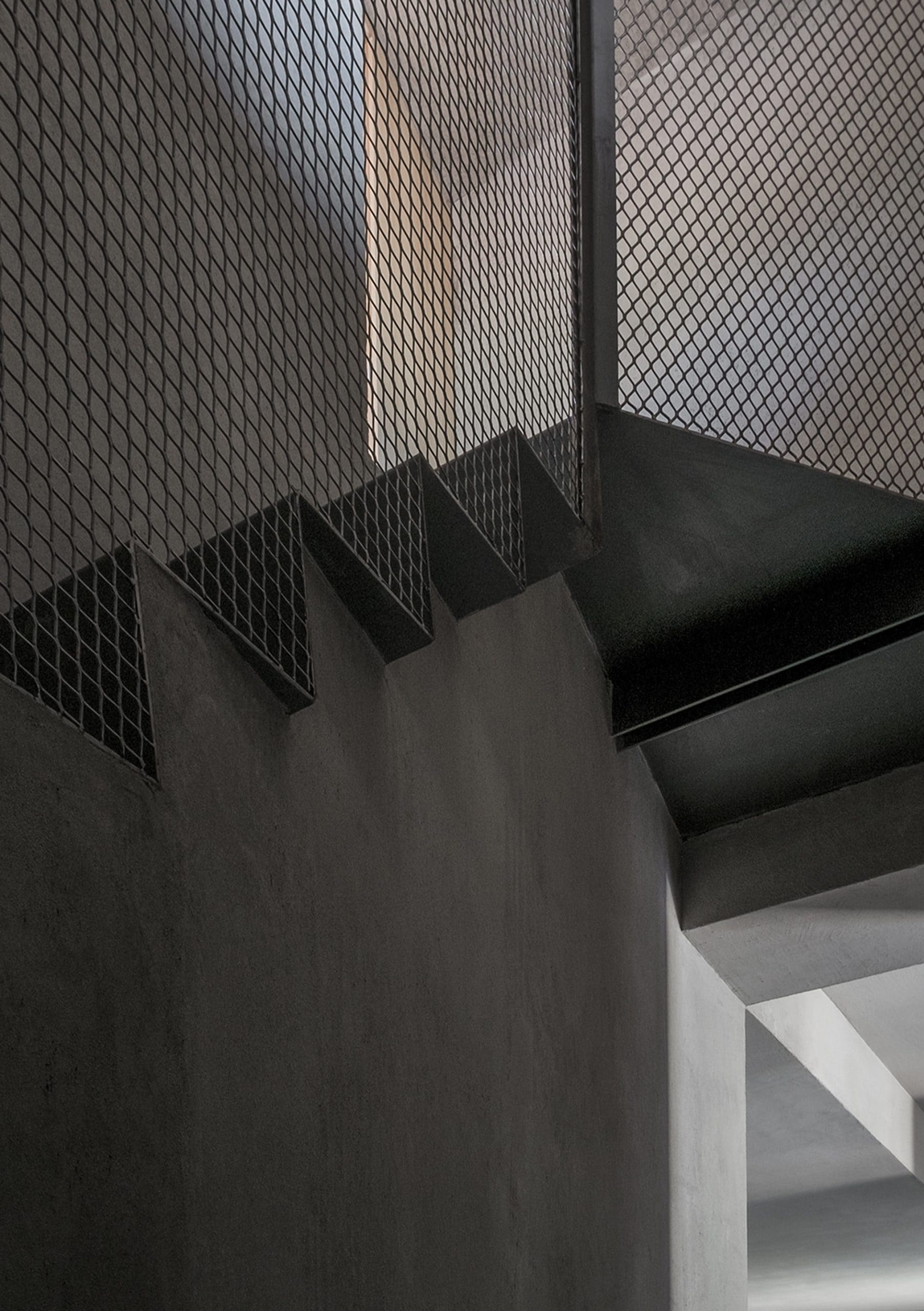 Domus Ru apartment in Rome by MORQ, made with MultiTerra Wabi Sale Grigio, photo by Giulio Aristide