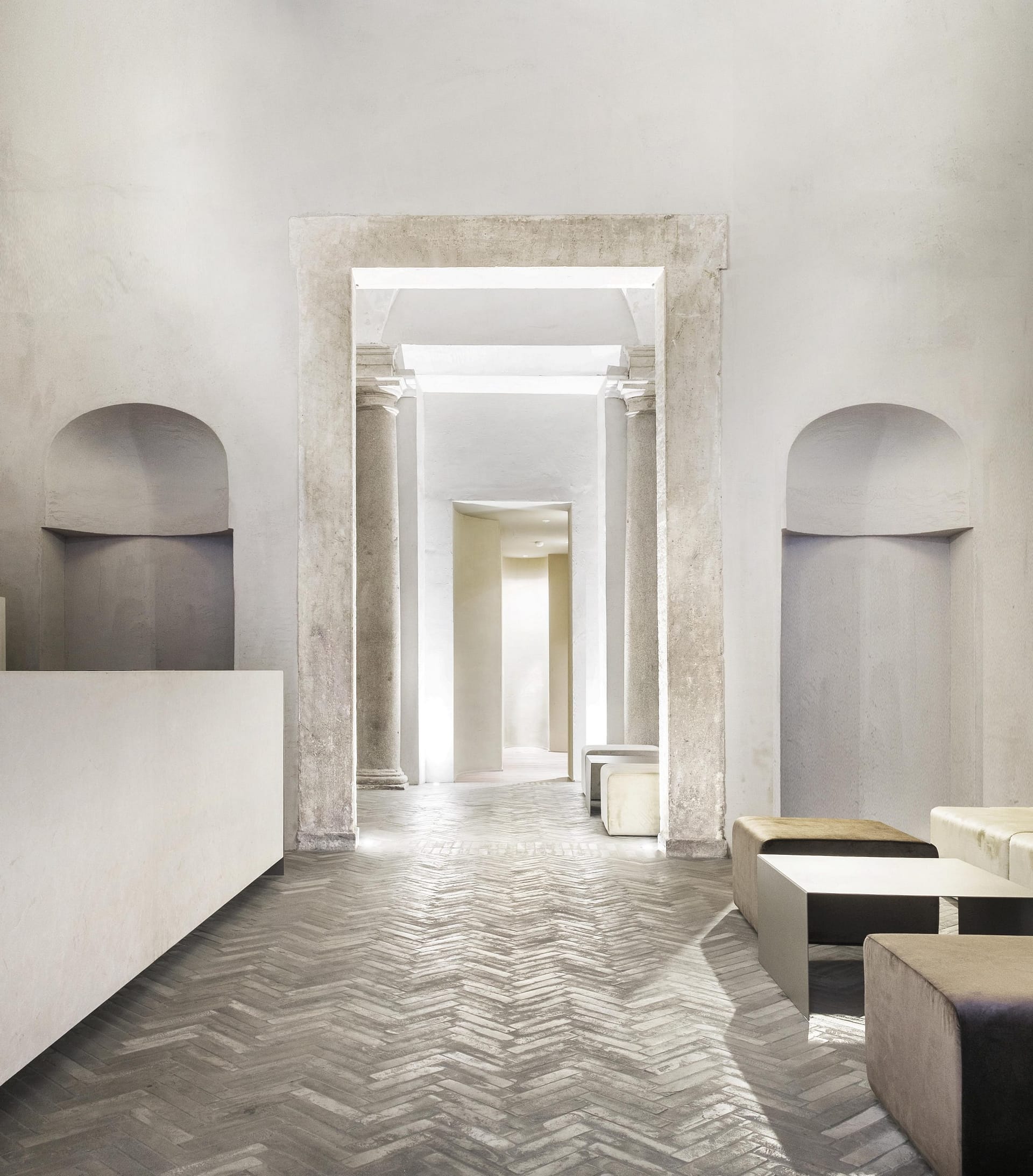 Hotel dei Barbieri in Rome by MORQ made with MultiTerra Smooth Panna, photo by Giulio Aristide