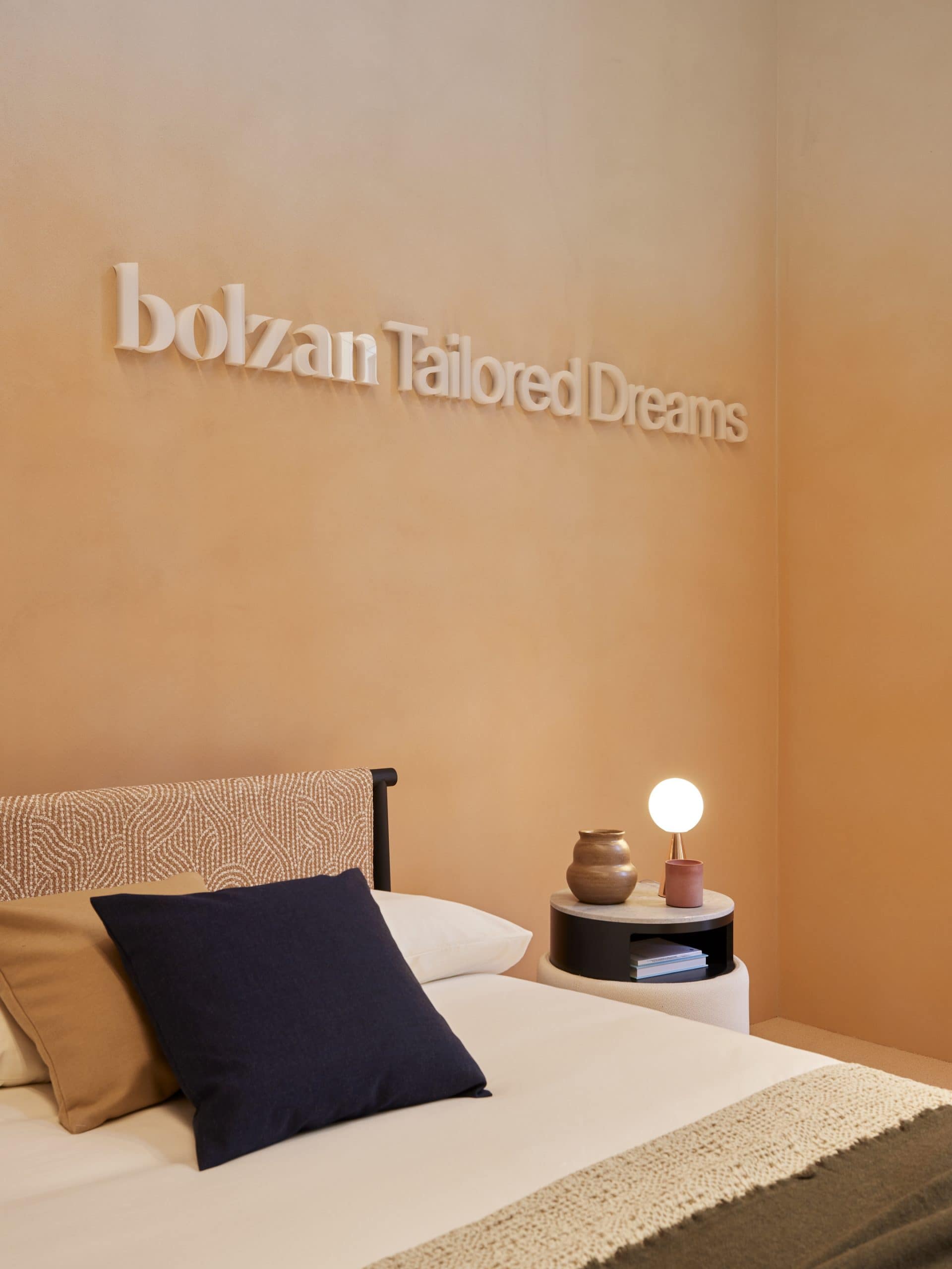TerraSilk Smooth clay paint and TerraVista Plus Smooth reinforced raw earth finishing plaster, both custom color, for the BolzanSpace showroom in Milan. Project by Zanellato/Bortotto, Photography by Omar Sartor